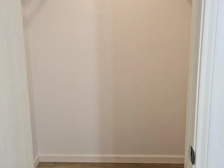9608 George Washington Dr — Photo 5