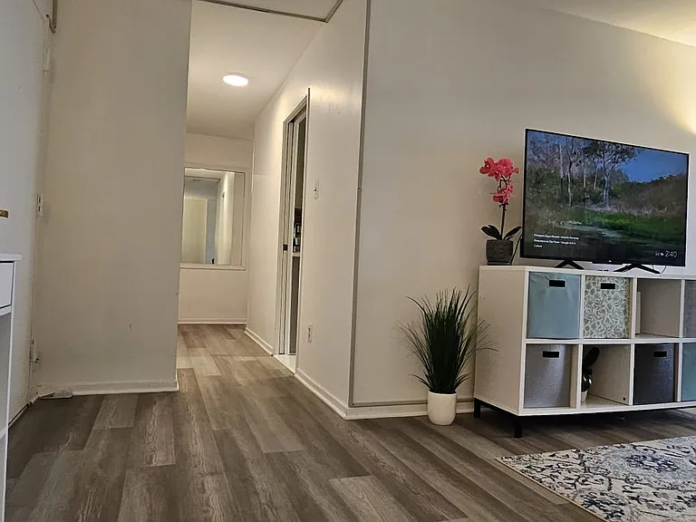 2300 Pimmit Dr #1408 — Photo 4