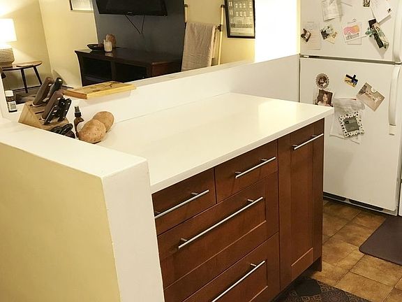 4th image of 148 Sackett St #1