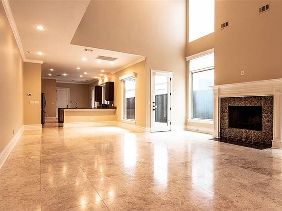 2nd image of 5515 La Foy Blvd