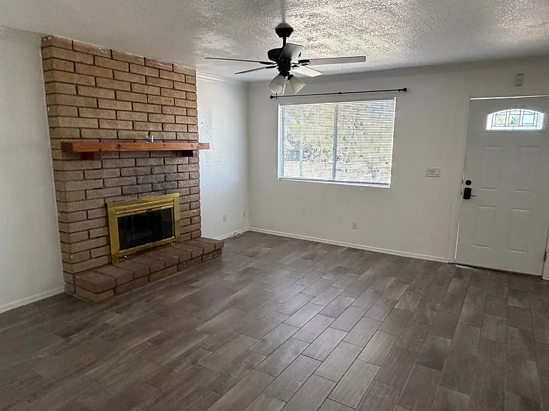 1101 Cholla Cir — Photo 3