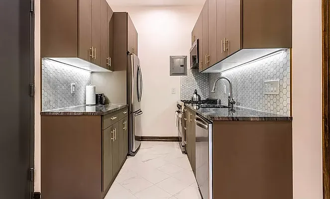 Rented by REAL New York | media 6