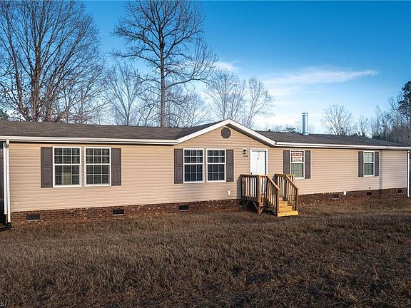 3rd image of 2262 State Highway 57 N