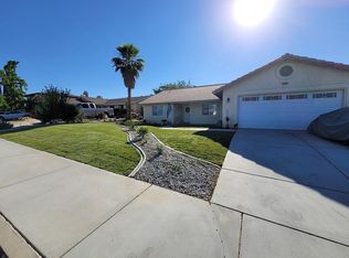 13818 Woodbine Rd, Victorville, CA 92395