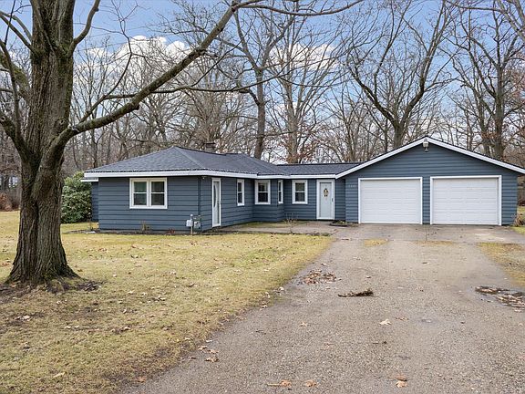 3rd image of 2381 53rd St