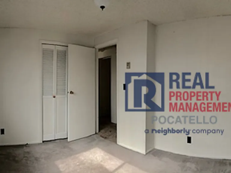 1230 S 2nd Ave — Photo 9