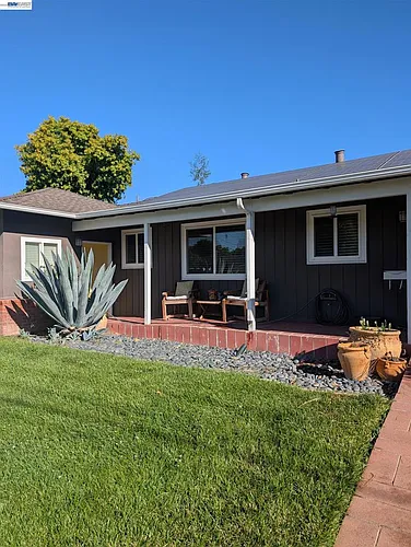 4017 Silver St Photo 1