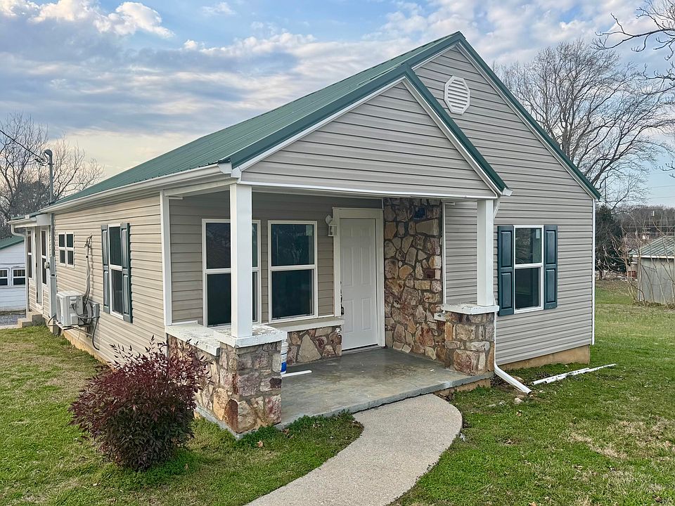 1st image of 1310 Birchwood Rd