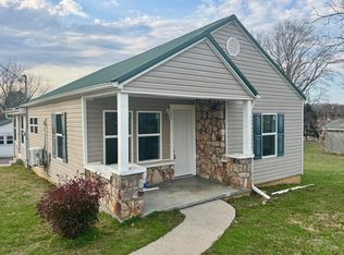 1310 Birchwood Rd, Newport, TN 37821