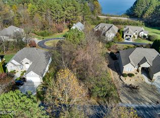 306 Awohili Ln, Loudon, TN 37774