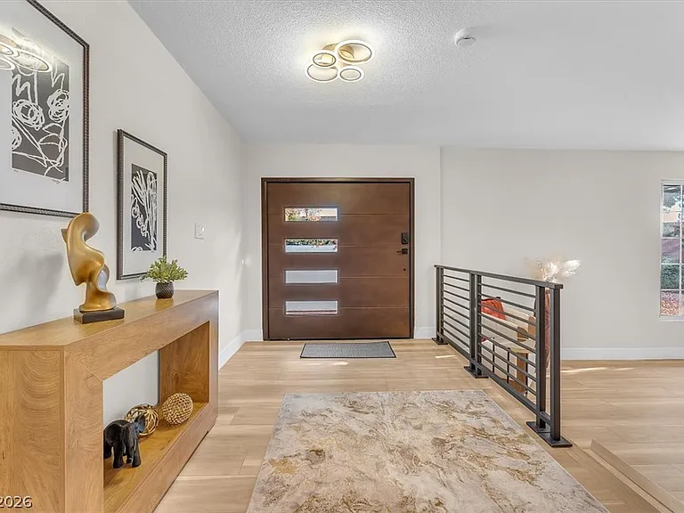 2868 Vista Del Sol Ave — Photo 15