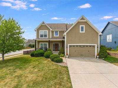 3132 SW Damon Ln, Lees Summit, MO, 64082