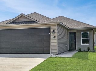 2612 S Silver St, Siloam Springs, AR 72761