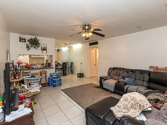 5th image of 3550 NW 8th Ave APT 408