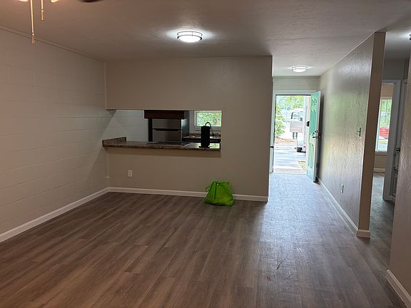 5th image of 1825B S Gadsden St #1855B