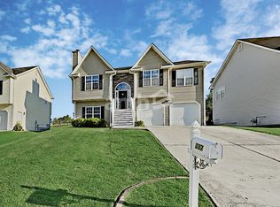 387 Moreland Cir, Hiram, GA 30141