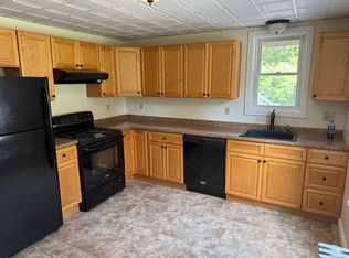 17 Hough St, Dover, NH 03820