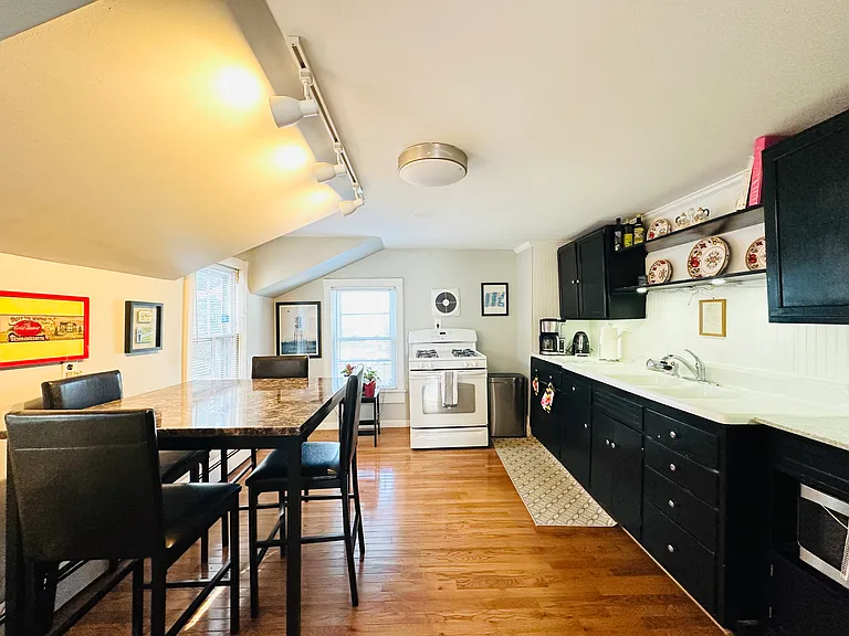 6 Hilltop Rd #2 — Photo 3