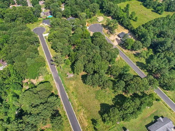 137 Leopard Dr, De Queen, AR 71832