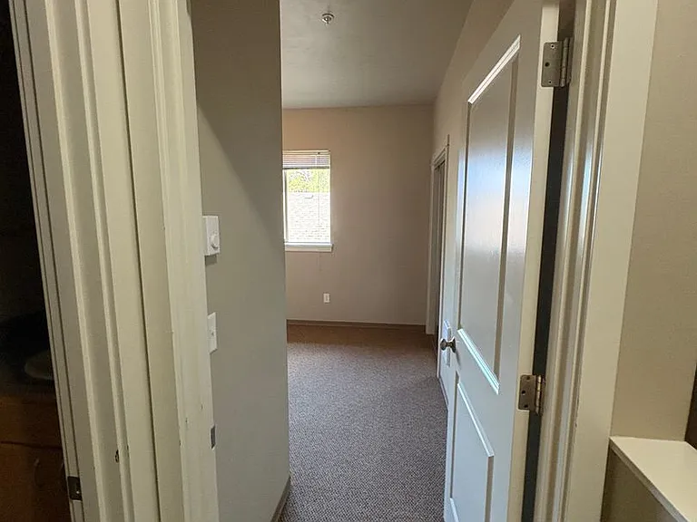 585 E 14th Ave #7 — Photo 25