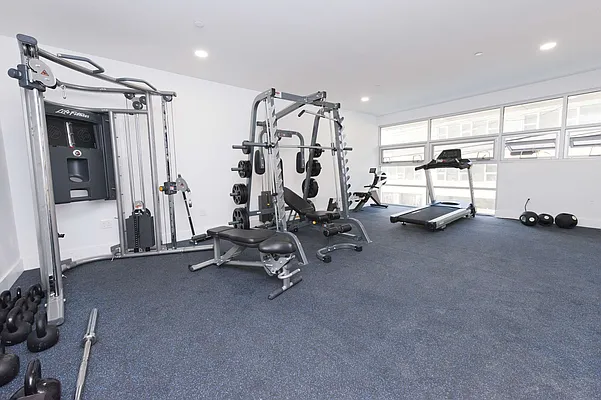 Rented by Compass | media 23