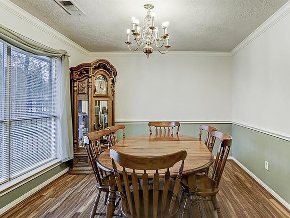 5th image of 18510 Belle Cote Dr