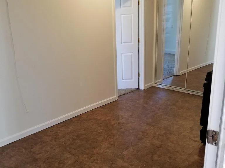 645 Parker St — Photo 25
