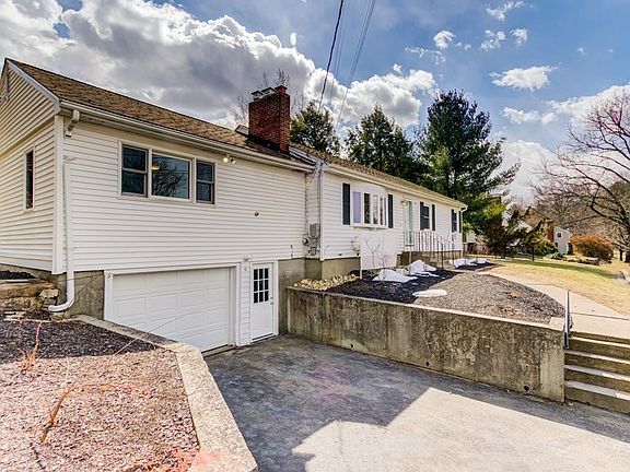 2nd image of 12 Cortland Dr