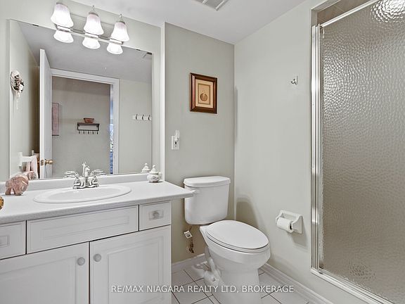 3rd image of 5100 Dorchester Rd #402