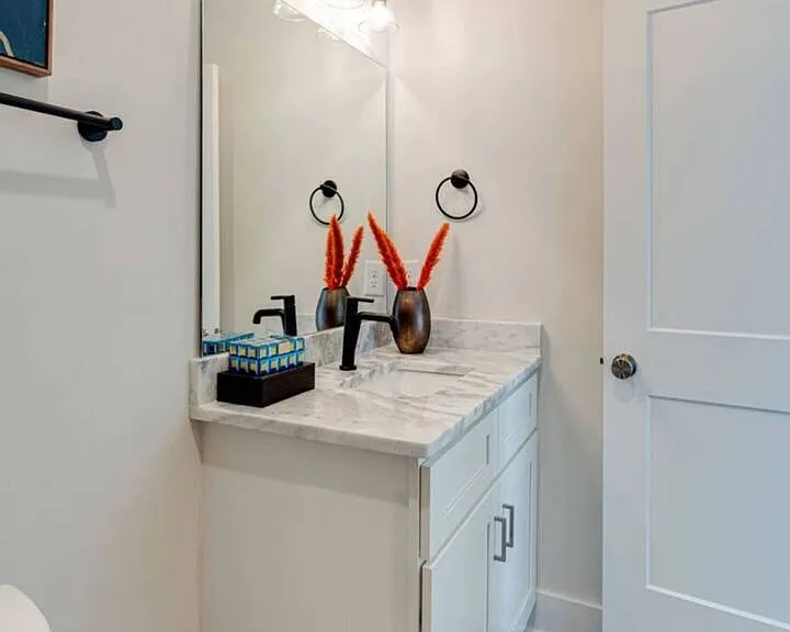 5623 Lenox Ave — Photo 19