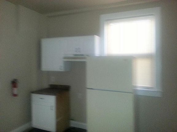 3rd image of 144 E 114th Pl #1