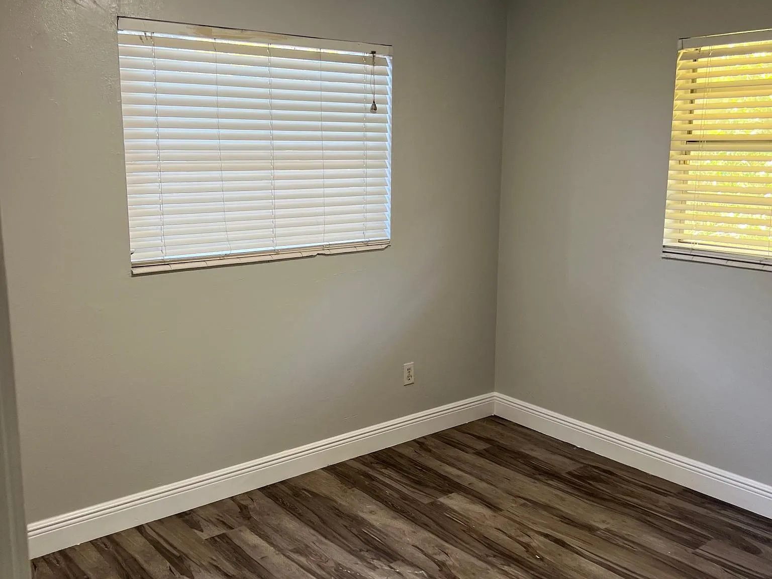 4 bed, 1.5 bath, 1296 sqft, $1,995 — Photo 4
