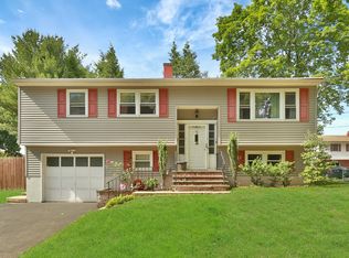 92 Filors Ln, Stony Pt, NY 10980