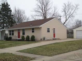 2010 Spring Brook Ave, Rockford, IL 61107