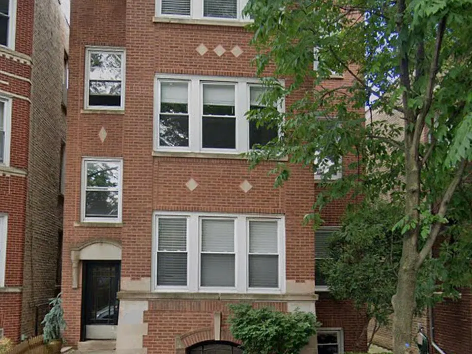 4721 N Maplewood Ave #2