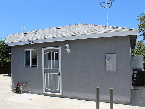 2nd image of 227 Waldo Ave #A