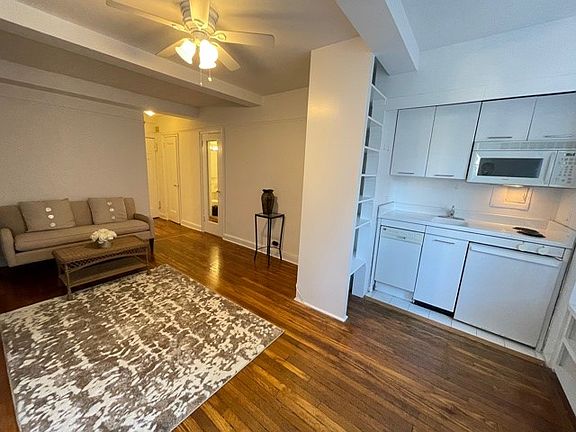 4th image of 5 Tudor City Pl APT 1422