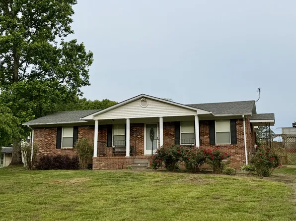 497 Belew Dr, Lawrenceburg, TN 38464