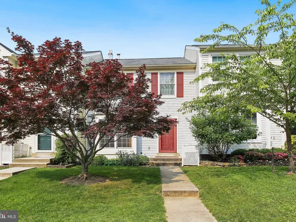 9551 White Pillar Ter, Gaithersburg, MD 20882
