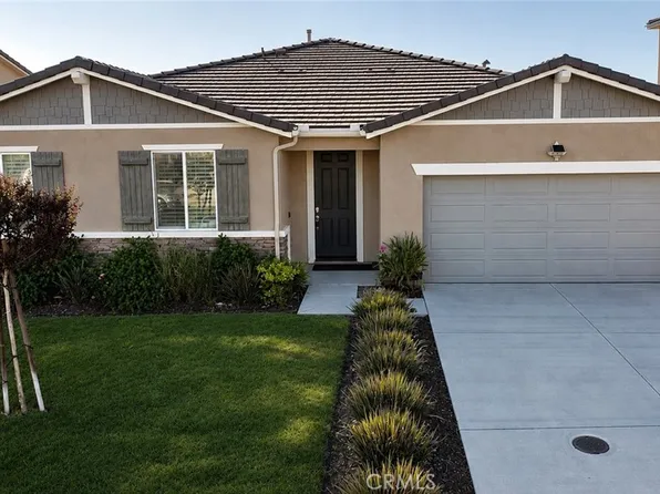 1016 Night Shade Rd, Calimesa, CA 92320