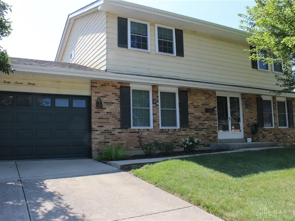 4730 Strathaven Dr, Dayton, OH 45424