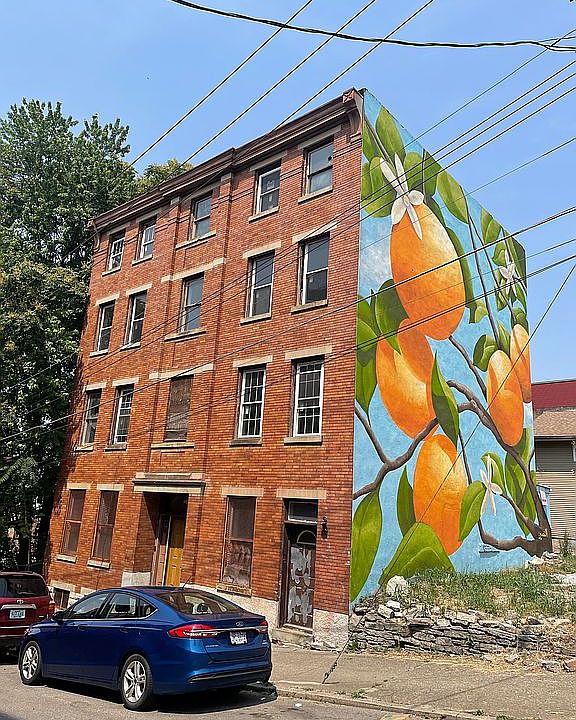 1st image of 71 E Clifton Ave