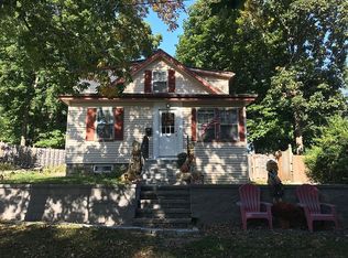 1 Border St, Wakefield, MA 01880