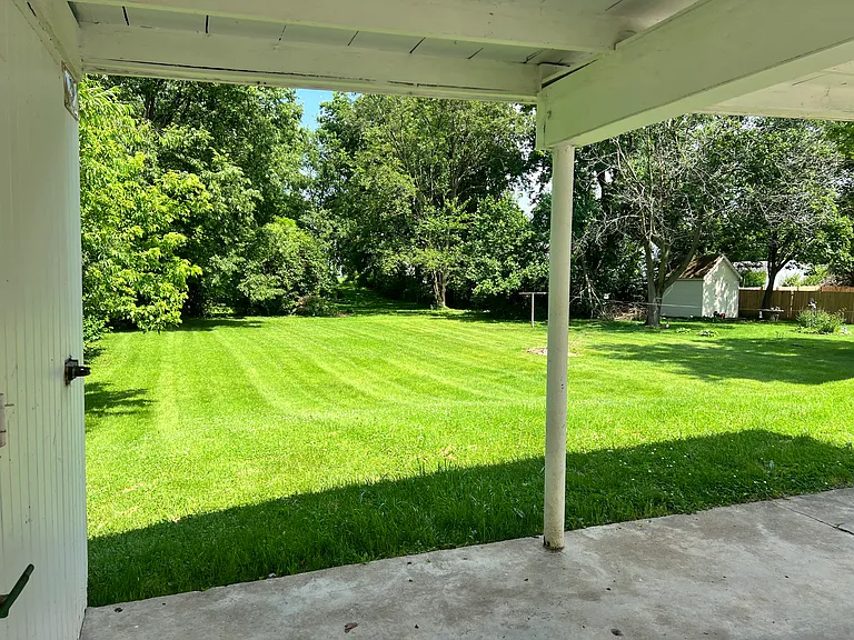 150 S Fostoria Ave — Photo 13