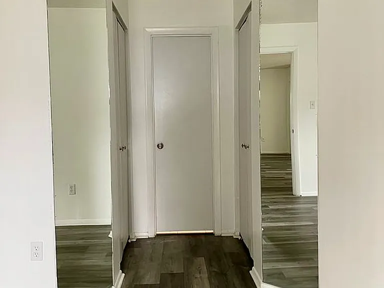 2141 Sanctuary Ct — Photo 19