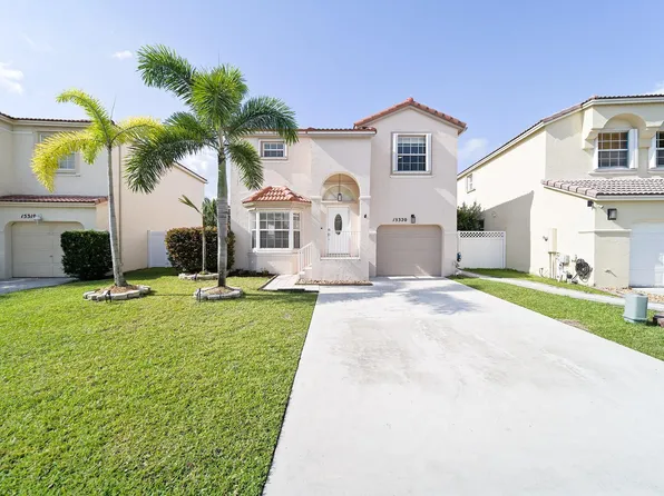 15320 NW 7th Street, Pembroke Pines, FL 33028