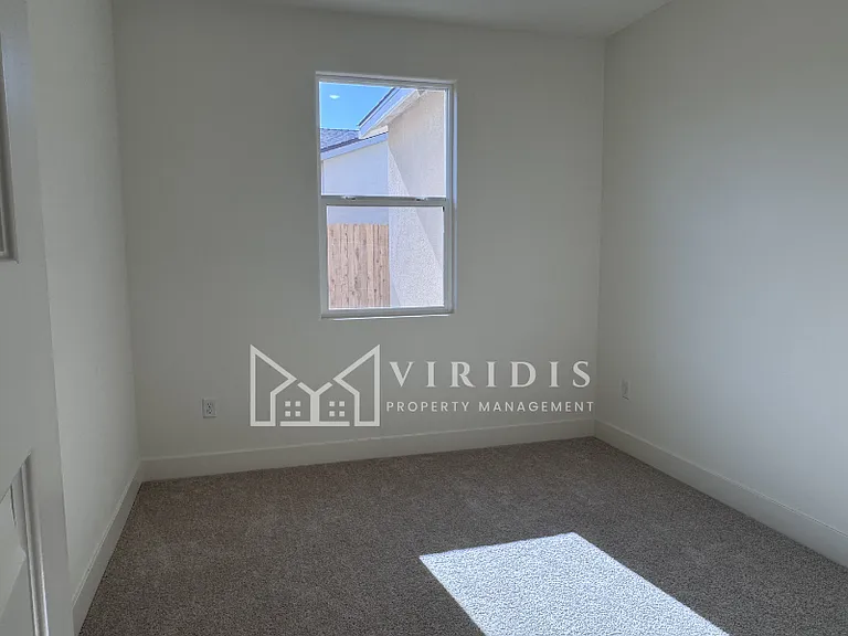 7408 Brenner Pass Way — Photo 9