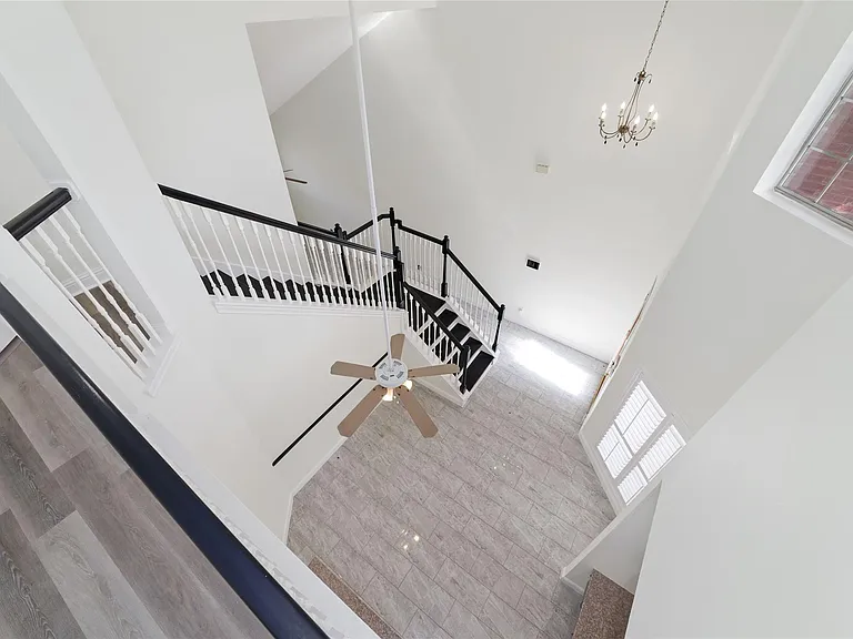 1408 S Friendswood Dr #804 — Photo 14