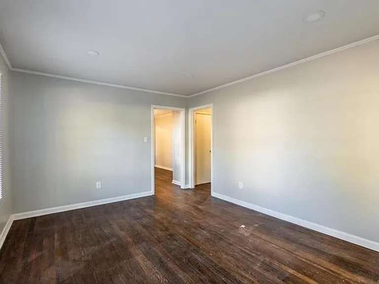 3615 W Capitol Ave — Photo 5