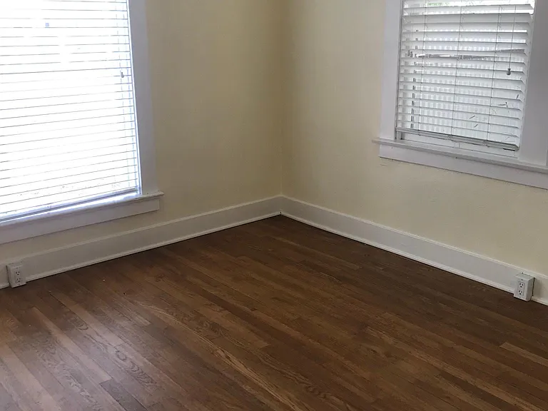 2234 E 5th St #1 — Photo 12